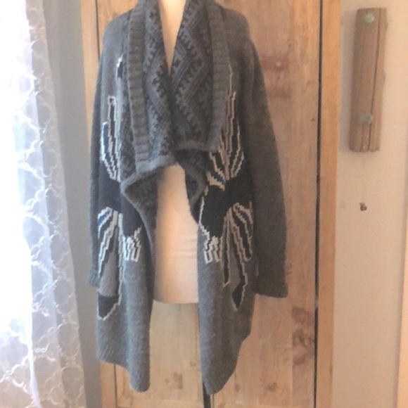 Amazing sweater coat from Line. Aztec pattern. - Picture 1 of 7